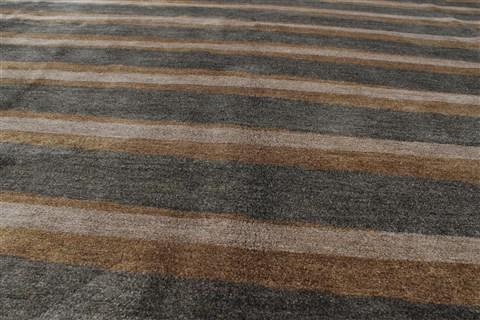 Modern Green Hand Knotted 90 X 120 Area Rug 250-22215 Image 19