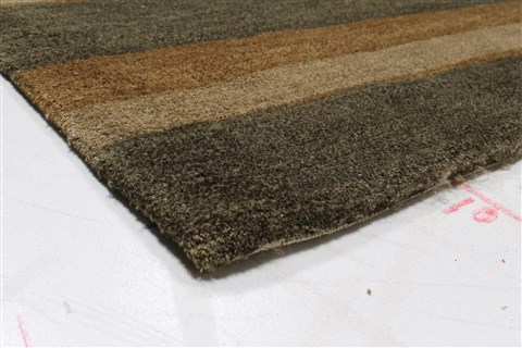 Modern Green Hand Knotted 90 X 120 Area Rug 250-22215 Image 4