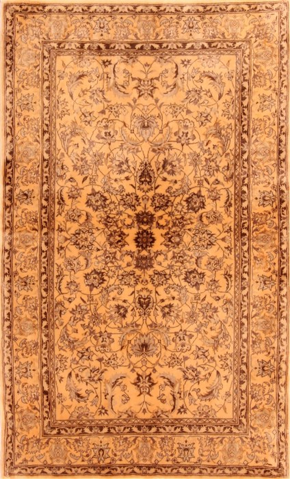 Nain Beige Hand Knotted 30 X 50 Area Rug 100-22219 Image 0