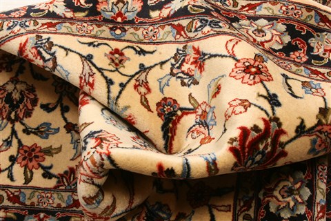 Kerman White Hand Knotted 37 X 56 Area Rug 100-22222 Image 2