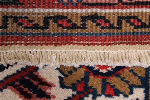 Heriz White Runner Hand Knotted 28 X 137 Area Rug 250-22249 Image 3