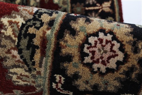 Sarouk Red Runner Hand Knotted 26 X 1311 Area Rug 250-22258 Image 10