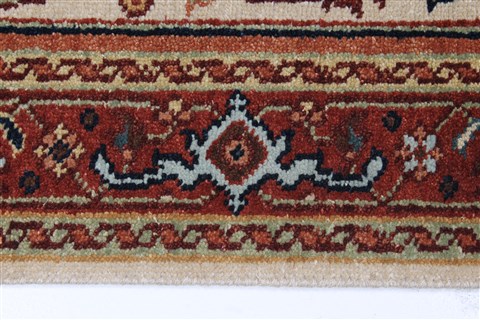Serapi Beige Runner Hand Knotted 26 X 140 Area Rug 250-22271 Image 3