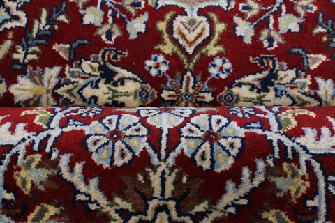 Sarouk Red Runner Hand Knotted 25 X 140 Area Rug 250-22282 Image 12