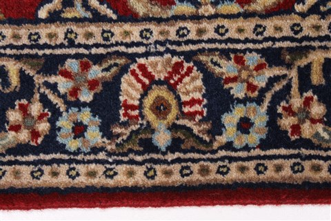 Sarouk Red Runner Hand Knotted 25 X 140 Area Rug 250-22282 Image 2