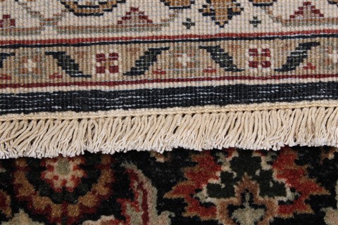 Herati Black Runner Hand Knotted 27 X 139 Area Rug 250-22289 Image 17