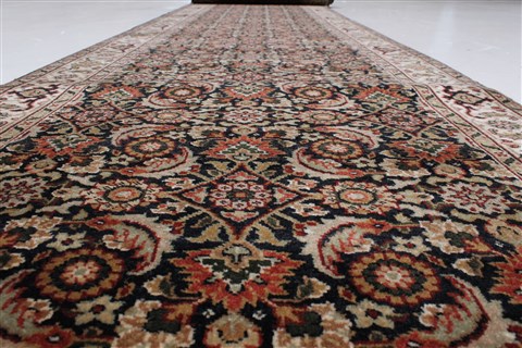 Herati Black Runner Hand Knotted 27 X 139 Area Rug 250-22289 Image 2
