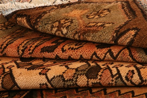 Sanandaj Beige Hand Knotted 37 X 410 Area Rug 100-22309 Image 5