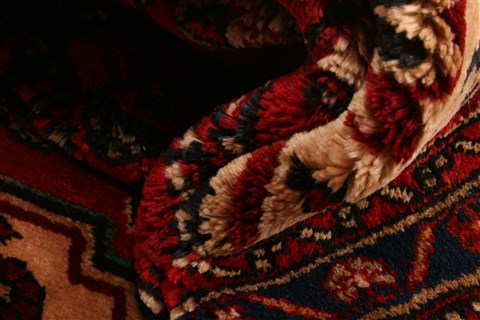 Rudbar Red Hand Knotted 36 X 510 Area Rug 253-22341 Image 2