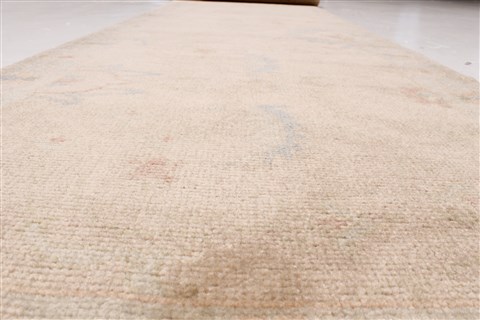 Oushak Beige Runner Hand Knotted 30 X 143  Area Rug 250-22367 Image 15