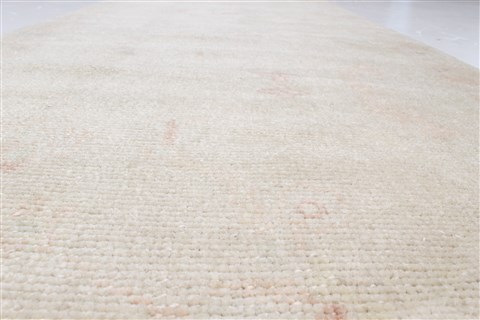 Oushak Beige Runner Hand Knotted 31 X 142  Area Rug 250-22369 Image 13