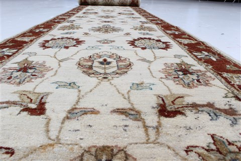 Ziegler Beige Runner Hand Knotted 26 X 149 Area Rug 250-22387 Image 3