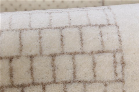 Gabbeh Beige Runner Hand Knotted 27 X 119 Area Rug 250-22406 Image 11