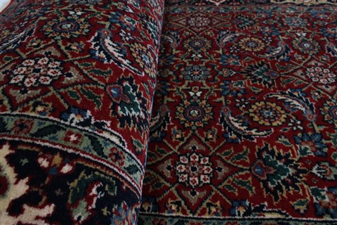 Herati Red Runner Hand Knotted 26 X 135 Area Rug 250-22413 Image 13