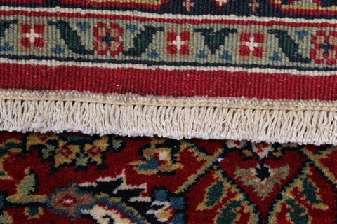 Herati Red Runner Hand Knotted 26 X 135 Area Rug 250-22413 Image 2
