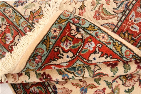 Tabriz Red Hand Knotted 33 X 53  Area Rug 253-22415 Image 5