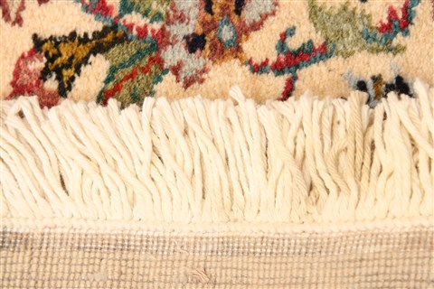 Tabriz Red Hand Knotted 33 X 53  Area Rug 253-22415 Image 8