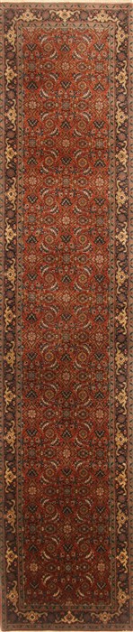 Herati Red Runner Hand Knotted 26 X 116  Area Rug 250-22416 Image 0