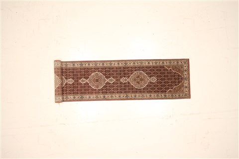 Tabriz Red Runner Hand Knotted 28 X 123 Area Rug 250-22426 Image 1