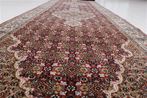 Tabriz Red Runner Hand Knotted 28 X 123 Area Rug 250-22426 Image 3
