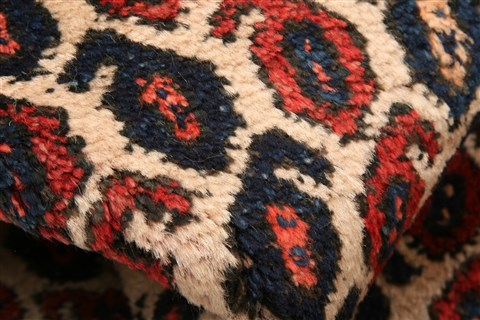 Afshar Red Hand Knotted 311 X 52 Area Rug 100-22432 Image 1
