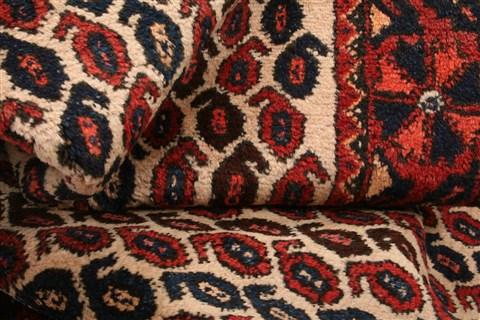 Afshar Red Hand Knotted 311 X 52 Area Rug 100-22432 Image 2