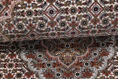 Tabriz Beige Runner Hand Knotted 29 X 121 Area Rug 250-22435 Image 12