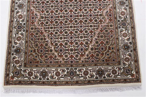 Tabriz Beige Runner Hand Knotted 29 X 121 Area Rug 250-22435 Image 6