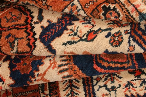 Shahre Babak Cream Hand Knotted 38 X 51 Area Rug 100-22439 Image 3