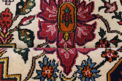 Bakhtiar Beige Runner Hand Knotted 31 X 119 Area Rug 250-22462 Image 15
