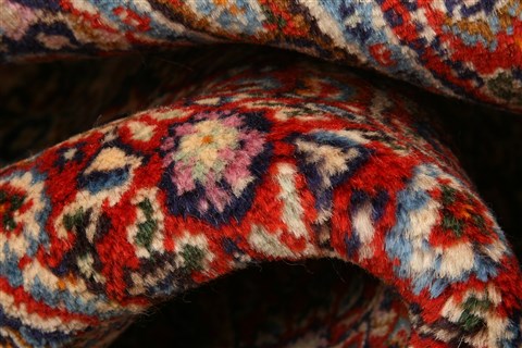 Mood Red Hand Knotted 411 X 67  Area Rug 253-22463 Image 1