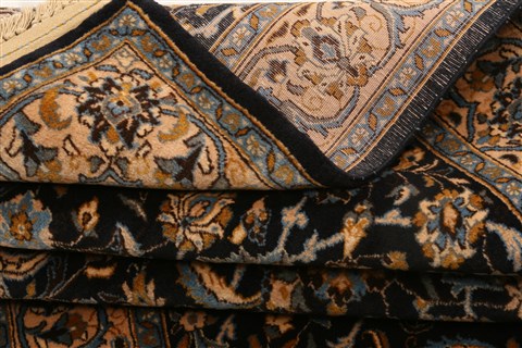 Kashan Blue Hand Knotted 46 X 611  Area Rug 100-22476 Image 5