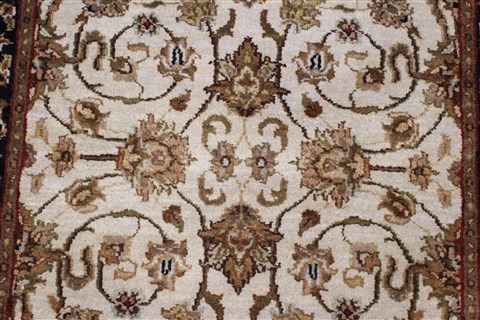 Kashan Beige Runner Hand Knotted 27 X 119  Area Rug 250-22506 Image 5