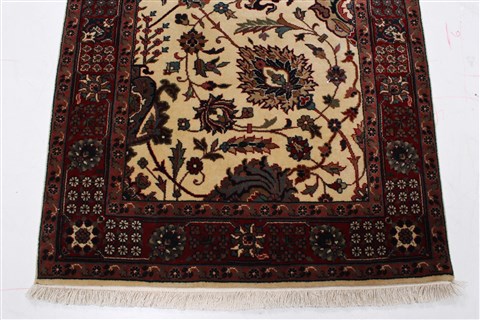 Tabriz Beige Runner Hand Knotted 28 X 1110 Area Rug 250-22515 Image 4