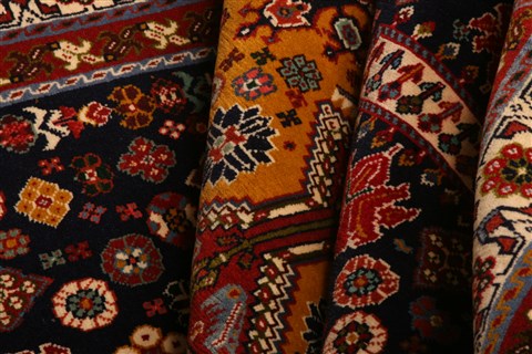 Gharajeh Yellow Hand Knotted 51 X 69 Area Rug 100-22520 Image 4