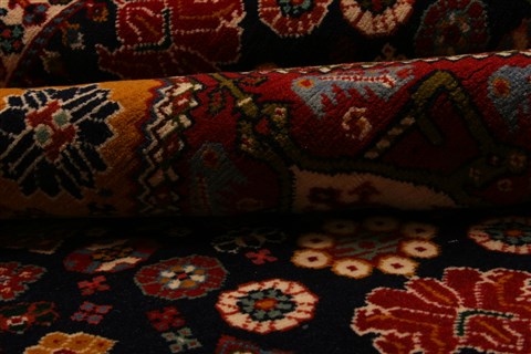Gharajeh Yellow Hand Knotted 51 X 69 Area Rug 100-22520 Image 6
