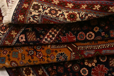 Gharajeh Yellow Hand Knotted 51 X 69 Area Rug 100-22520 Image 7