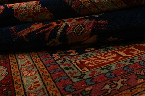 Tabriz Red Hand Knotted 37 X 53 Area Rug 100-22531 Image 4