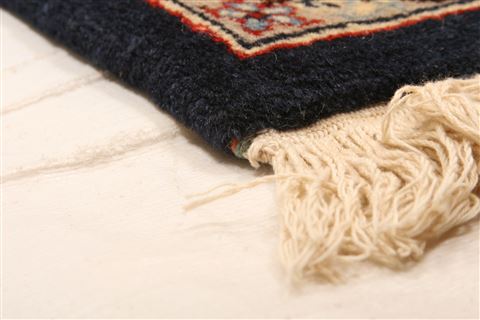 Kayseri Blue Hand Knotted 37 X 64 Area Rug 100-22552 Image 9