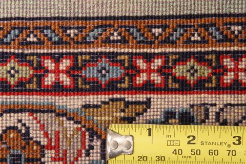 Sarouk Red Hand Knotted 45 X 610 Area Rug 100-22553 Image 8