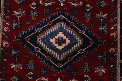 Karajeh Red Runner Hand Knotted 26 X 119 Area Rug 250-22557 Image 5