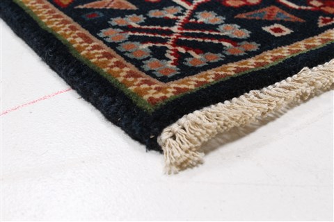 Karajeh Red Runner Hand Knotted 26 X 119 Area Rug 250-22557 Image 7