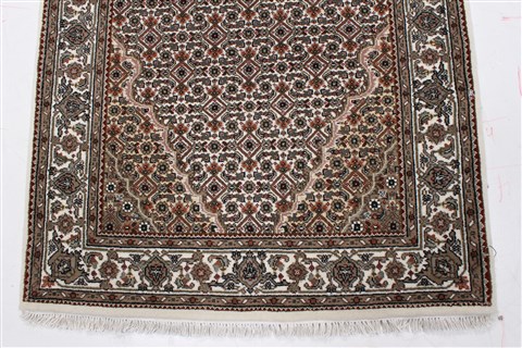 Tabriz Beige Runner Hand Knotted 29 X 123 Area Rug 250-22566 Image 10