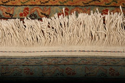 Tabriz Red Hand Knotted 36 X 59  Area Rug 253-22607 Image 9