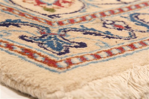 Nain White Square Hand Knotted 66 X 66 Area Rug 100-22613 Image 8