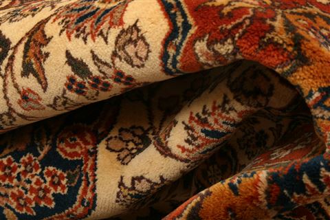 Tabriz Red Hand Knotted 42 X 58  Area Rug 253-22614 Image 3