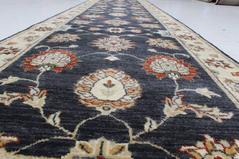 Ziegler Black Runner Hand Knotted 26 X 102  Area Rug 250-22618 Image 6