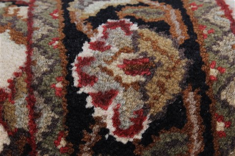 Agra Beige Runner Hand Knotted 27 X 102 Area Rug 250-22622 Image 12