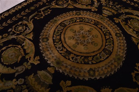 Indo-Tibetan Black Hand Knotted 80 X 100 Area Rug 100-22646 Image 5