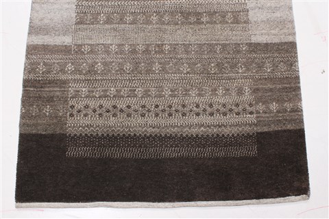 Modern Brown Runner Hand Knotted 26 X 911 Area Rug 250-22652 Image 4